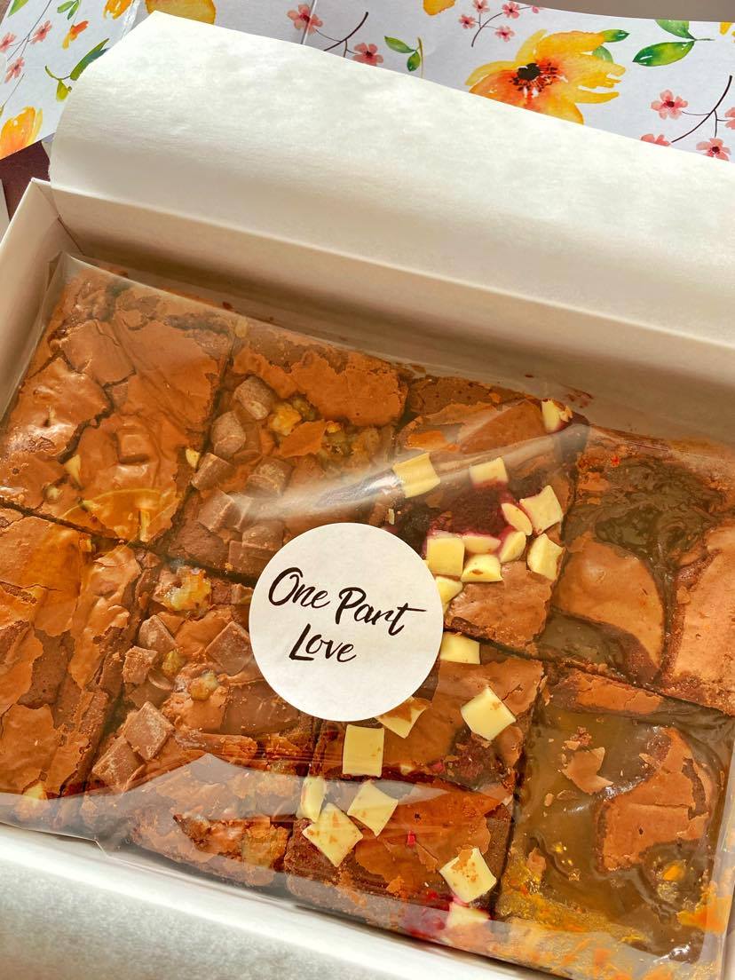 Mail Order Cake: A Guide To The Best Postal Treats (UK)